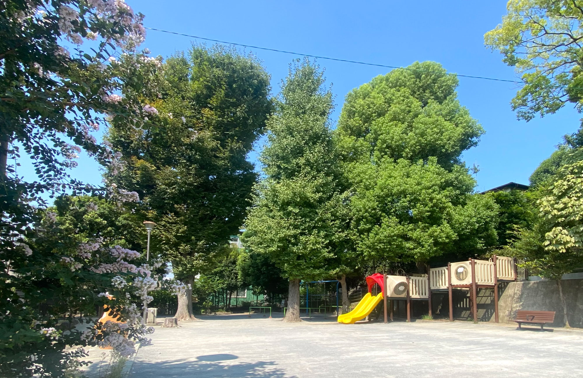 千鳥いこい公園（徒歩約2分）